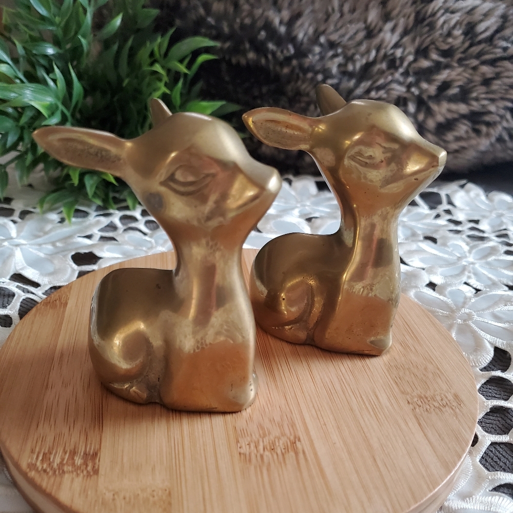 VINTAGE | MCM Brass Fawn Decor 1960s